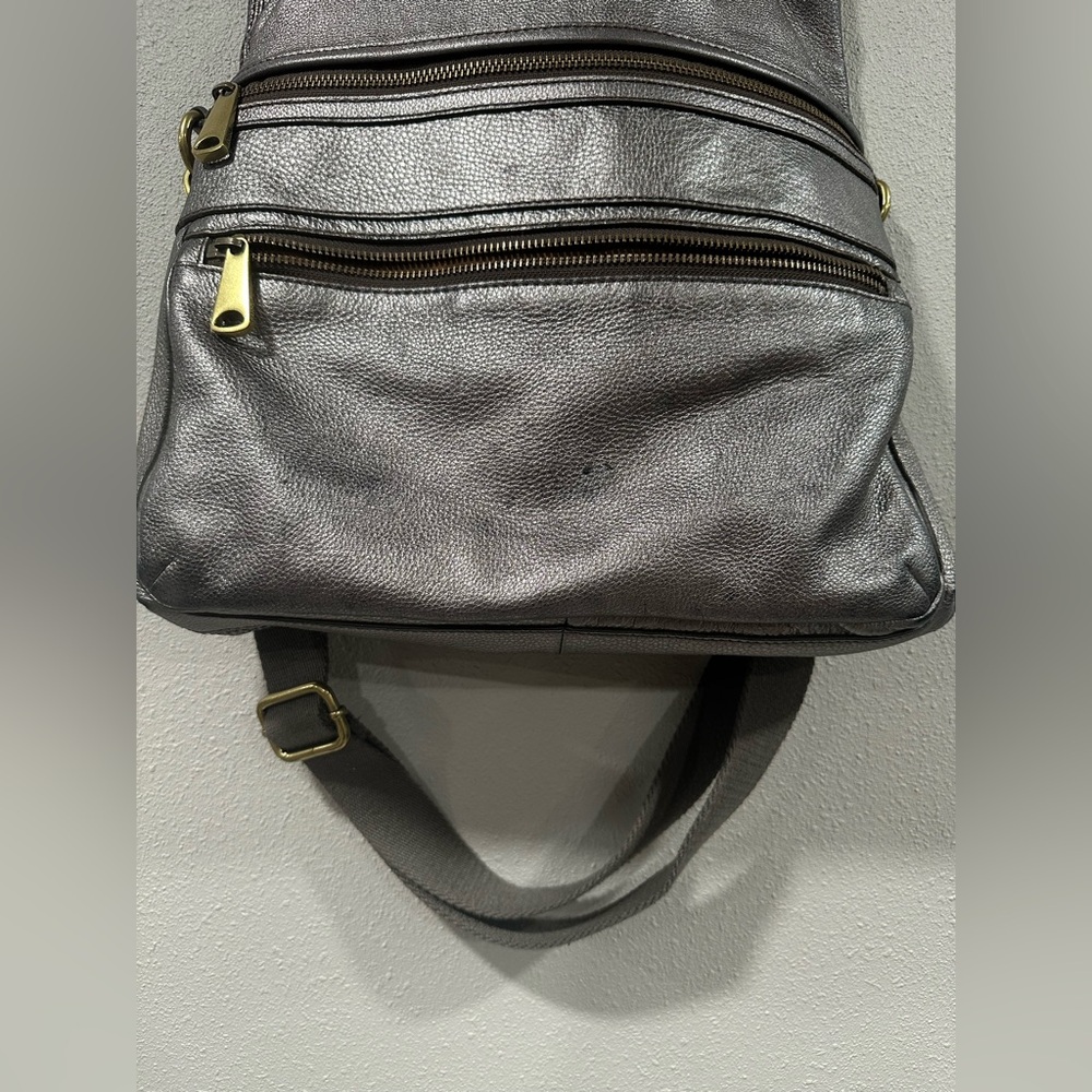 Fossil Explorer Foldover Metallic Pewter Leather - Picture 5 of 12